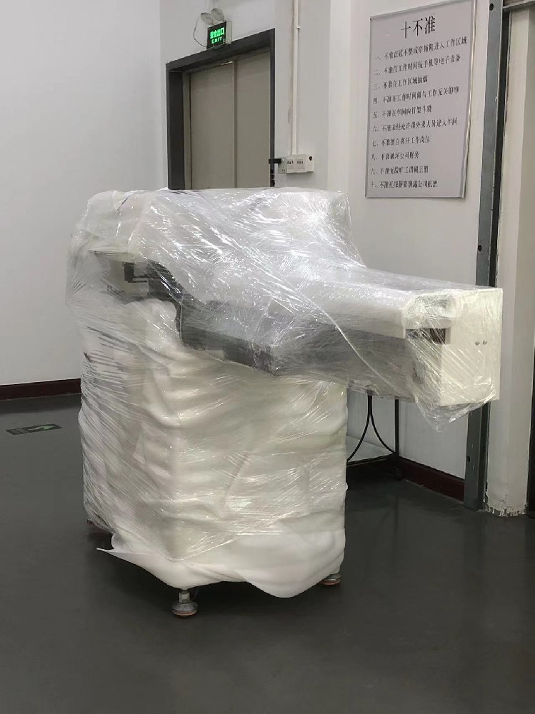 全自動(dòng)多功能平移沾錫機(jī)出貨